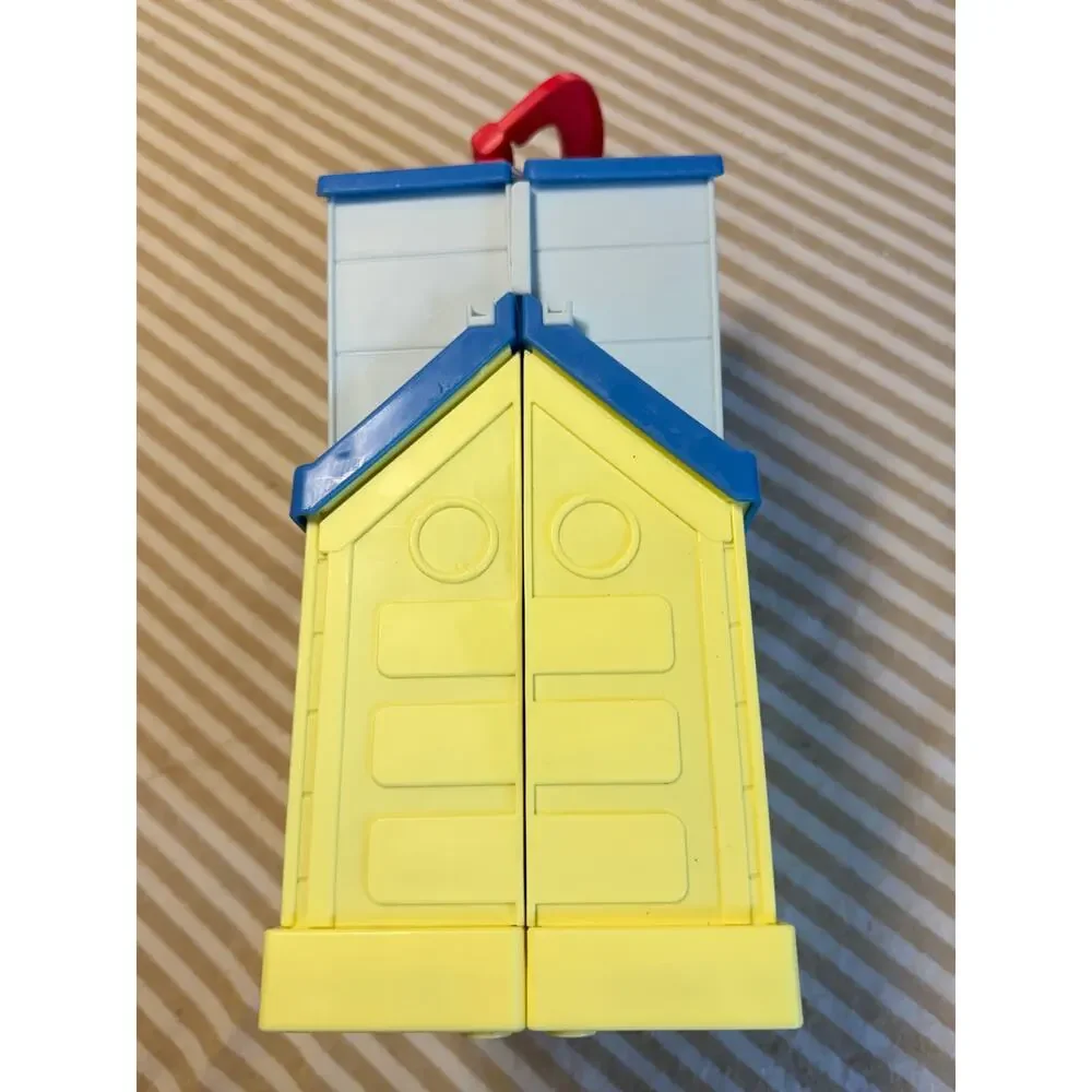 CoComelon Deluxe Family House Playset Musical Toy